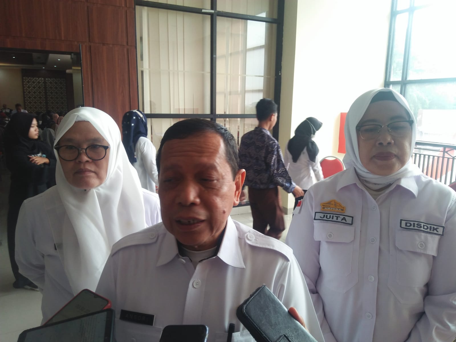 Disdik Sosialisasikan Saber Pungli Kepada Ratusan Kepsek