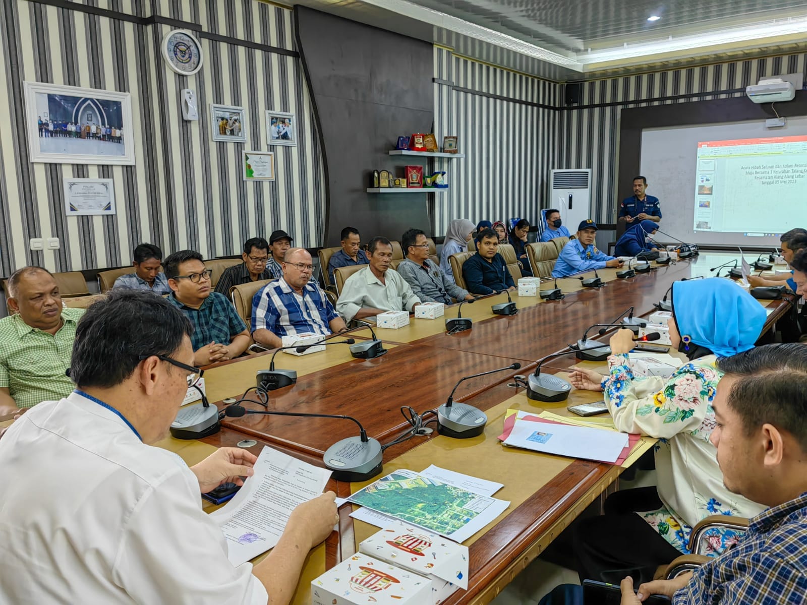 Atasi Banjir, Teddy Hibahkan Tanah Seluas 8.200 Meter Persegi