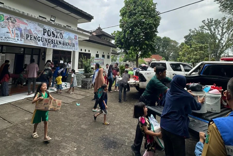 Sebagian Pengungsi di Asrama Haji Muba Berangsur Pulang