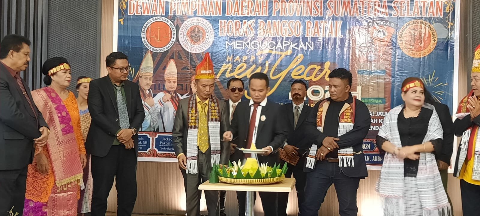 DPD Horas Bangso Batak Syukuran, Bantu Anggota Mencari Keadilan