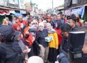 Siti Atikoh Blusukan di Pasar 26 Ilir Palembang