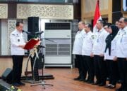 Berhasil Tegakkan HAM pada Tingkat Korporasi, Pj Gubernur Agus Fatoni Raih Penghargaan Peduli HAM dari Menkumham RI