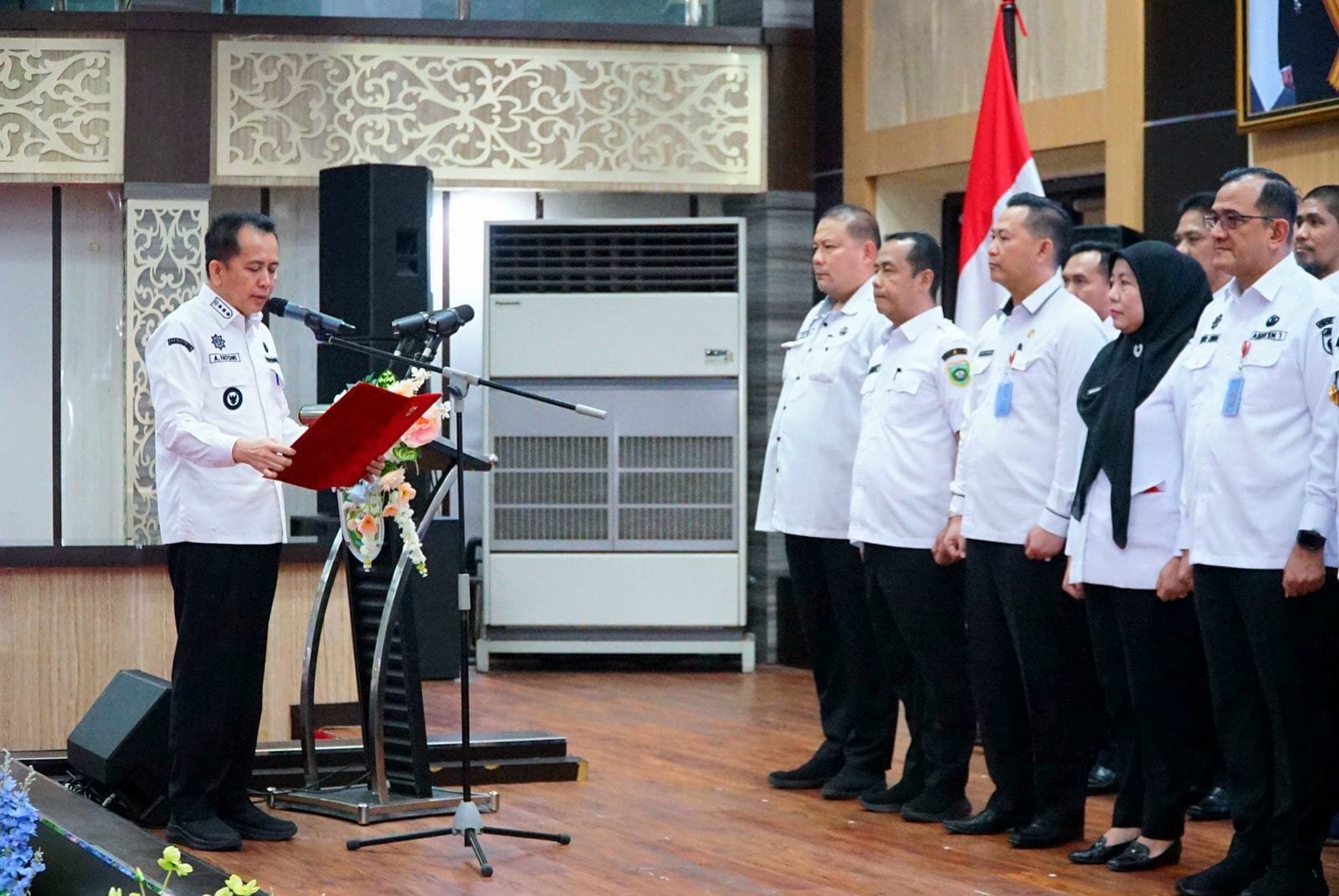 Berhasil Tegakkan HAM pada Tingkat Korporasi, Pj Gubernur Agus Fatoni Raih Penghargaan Peduli HAM dari Menkumham RI