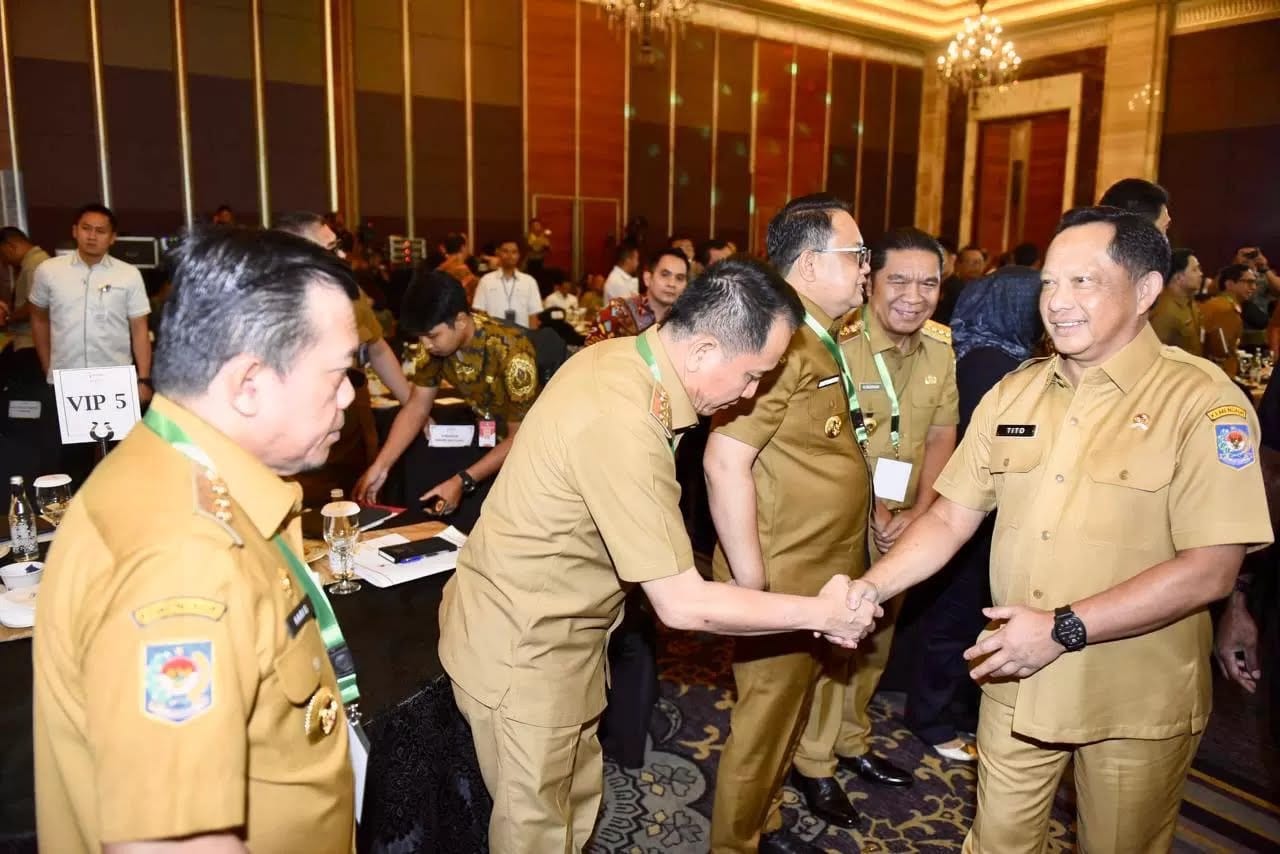 Pj Gubernur Agus Fatoni Hadiri Rakor HKBN 2024 Bersama Mendagri