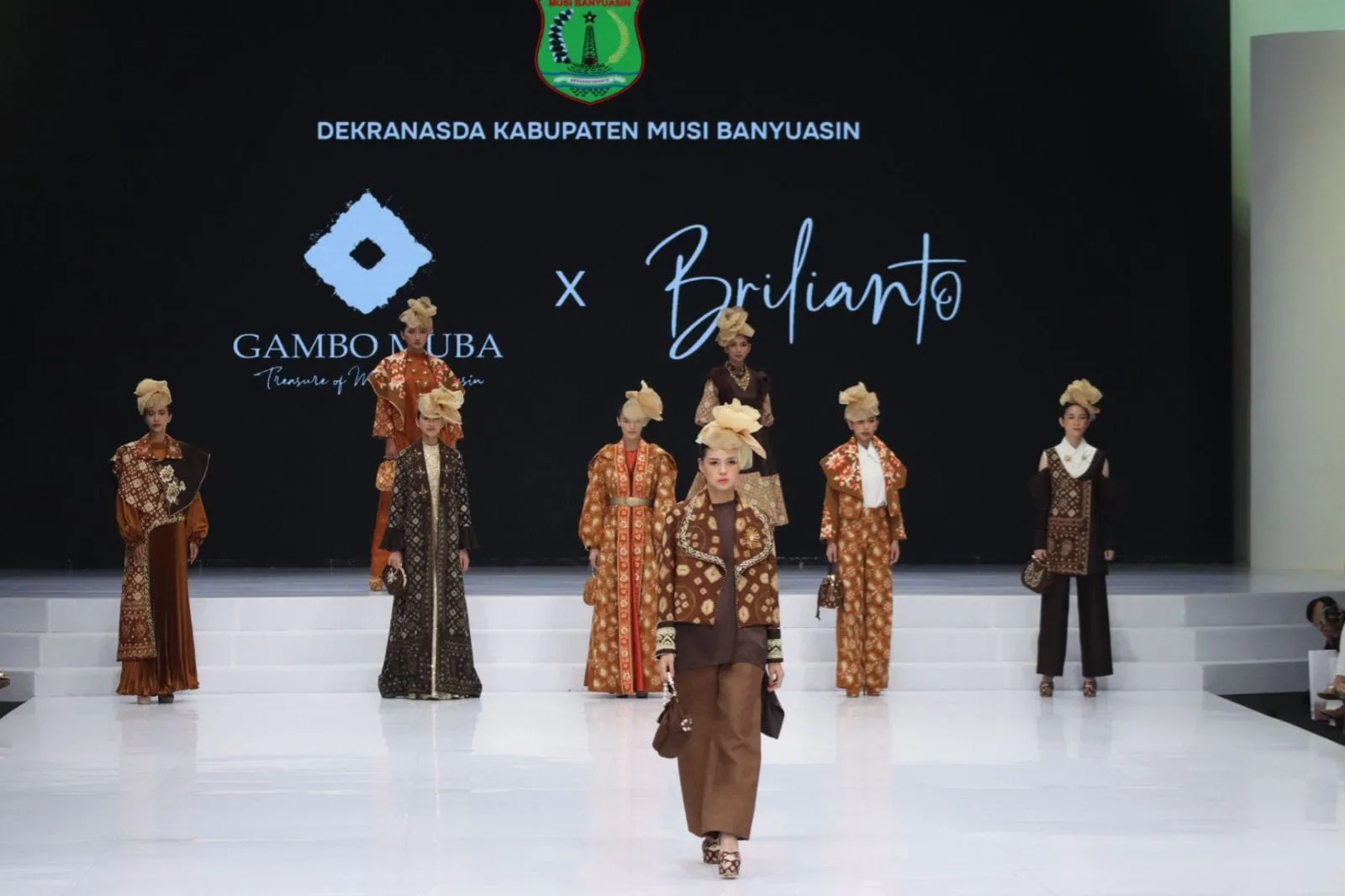 Semarak “Sabda Senja” Gambo Muba Pukau Pengunjung IFW 2024