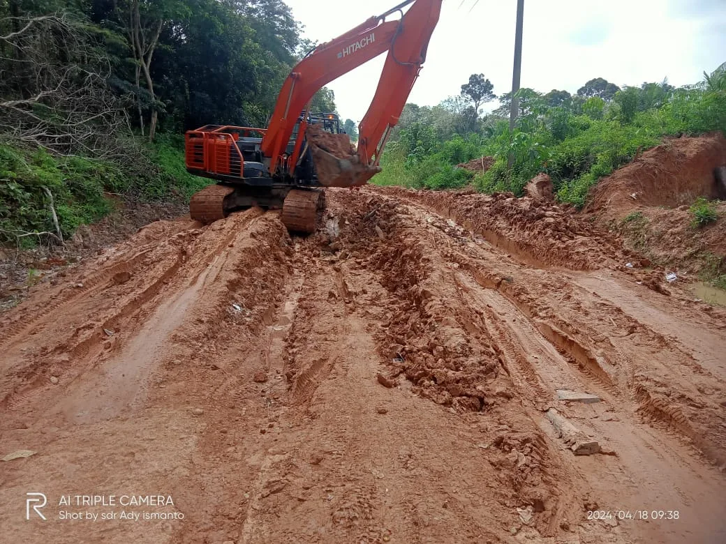 Instruksi Pj Bupati, Perusahaan di Jirak Jaya Gerak Cepat Perbaiki Jalan Rusak