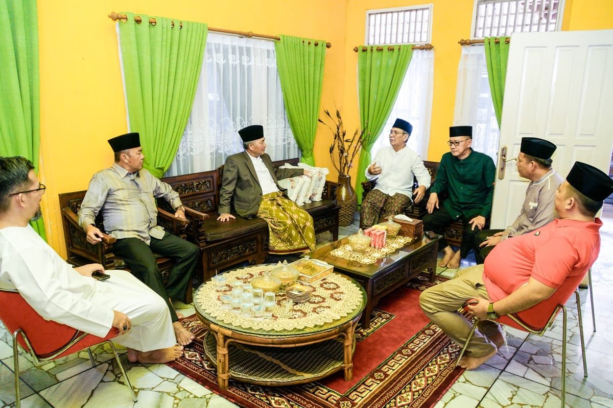 Pj Bupati Apriyadi Door to Door Sowan ke Tokoh Masyarakat Sekayu