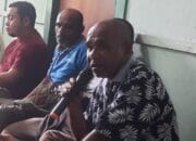 Douw Sebut”MARI” Bapaslon Unik di Pikada Fakfak