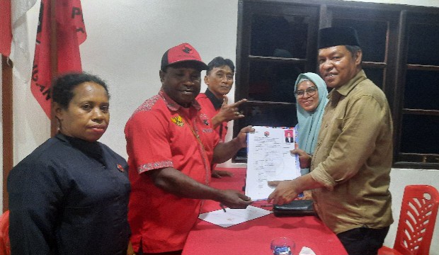 Didampingi LO Mendaftar ke PDI Perjuangan,Razak Kami Hormati Mekanisme Partai