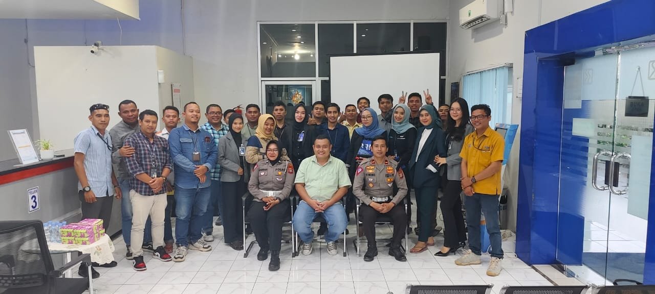 Tingkatkan Disiplin Berlalu Lintas Satlantas Polres Fakfak Laksanakan Sosialisasi kepada Pagawai Bank
