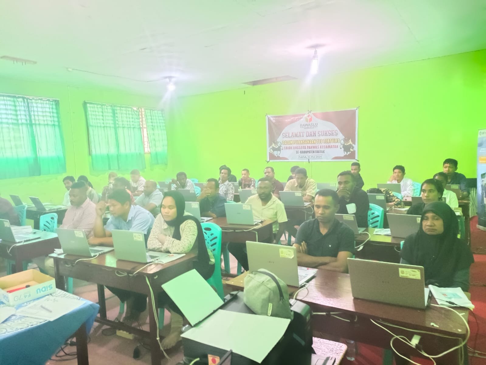 Bawaslu Fakfak Gunakan Sistem CAT, Tes Tertulis Perekrutan Baru Panwascam