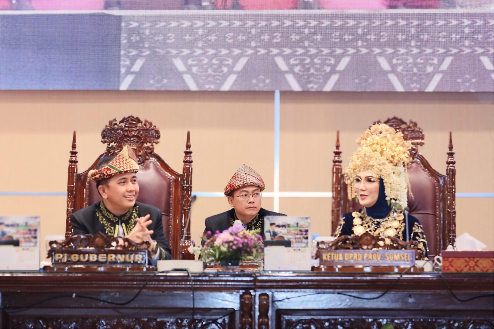 Peringati HUT Sumsel ke-78 Tahun, Pj Gubernur Agus Fatoni Paparkan Berbagai Capaian dan Prestasi pada Paripurna DPRD Sumsel