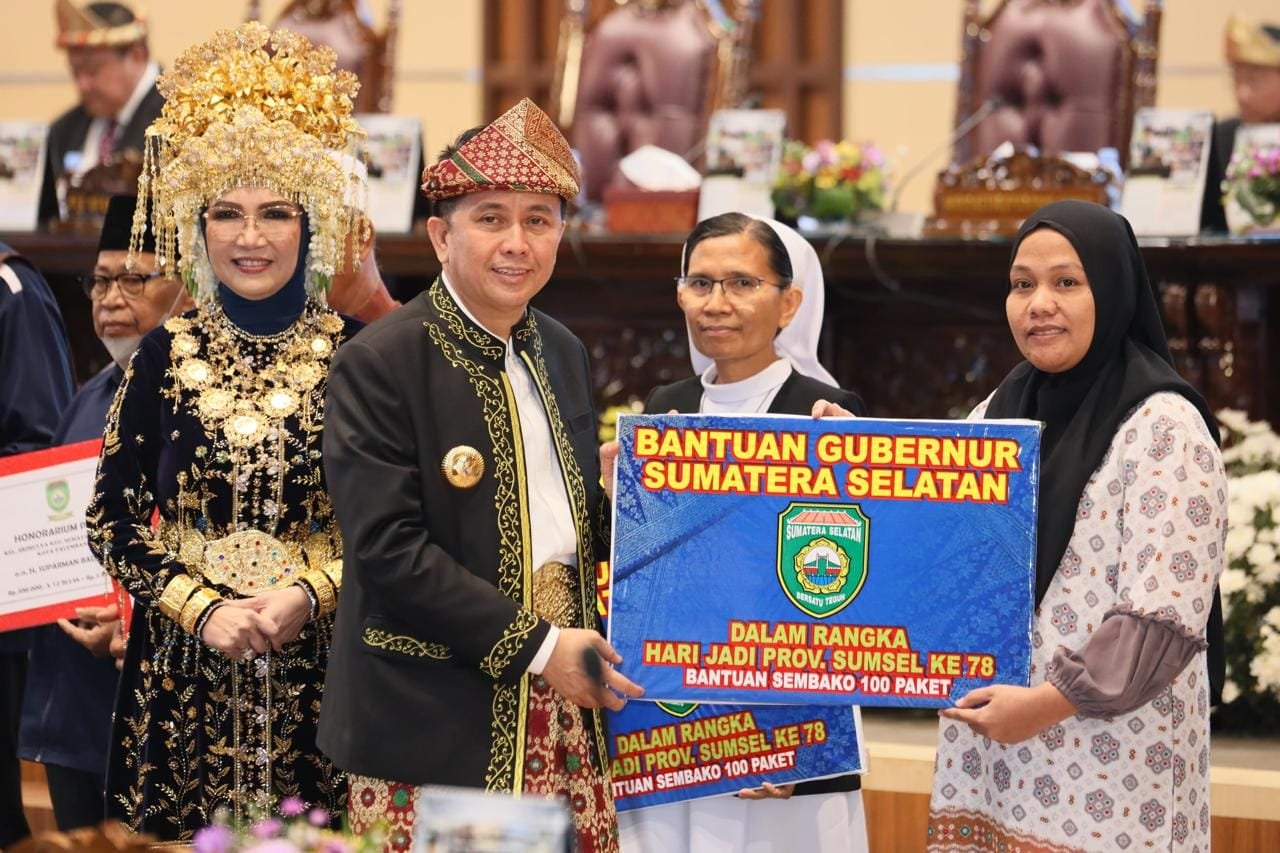 Pj Gubernur Agus Fatoni Maknai Momentum HUT Provinsi Sumsel ke-78 Tahun dengan Berbagi