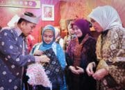 Pj Gubernur Agus Fatoni Kunjungi Stan Provinsi Sumsel di Pameran Dekranas Solo, Ajak Masyarakat Cintai Produk Lokal