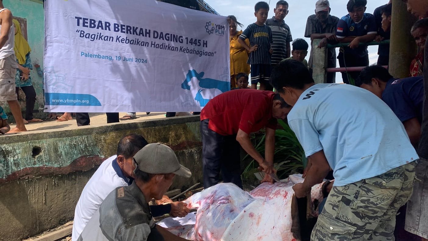 Idul Adha, Yayasan Baitul Maal PLN UID S2JB Bagikan 400 Paket Daging untuk Kaum Dhuafa