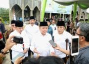 Berbagi Kebahagian Jelang Lebaran, Pj Gubernur Agus Fatoni Santuni Ribuan Anak Yatim