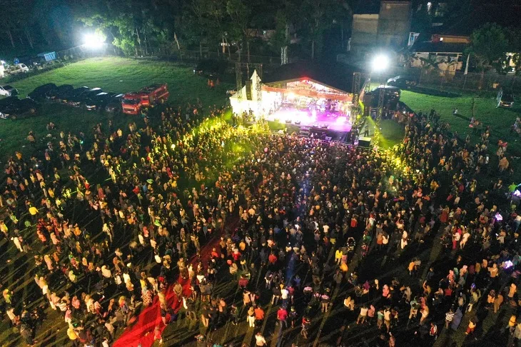 Malam Mingguan di Keluang, Pj Bupati Sandi Fahlepi Harapkan Festival Tirto Mulyo Dongkrak Perekonomian