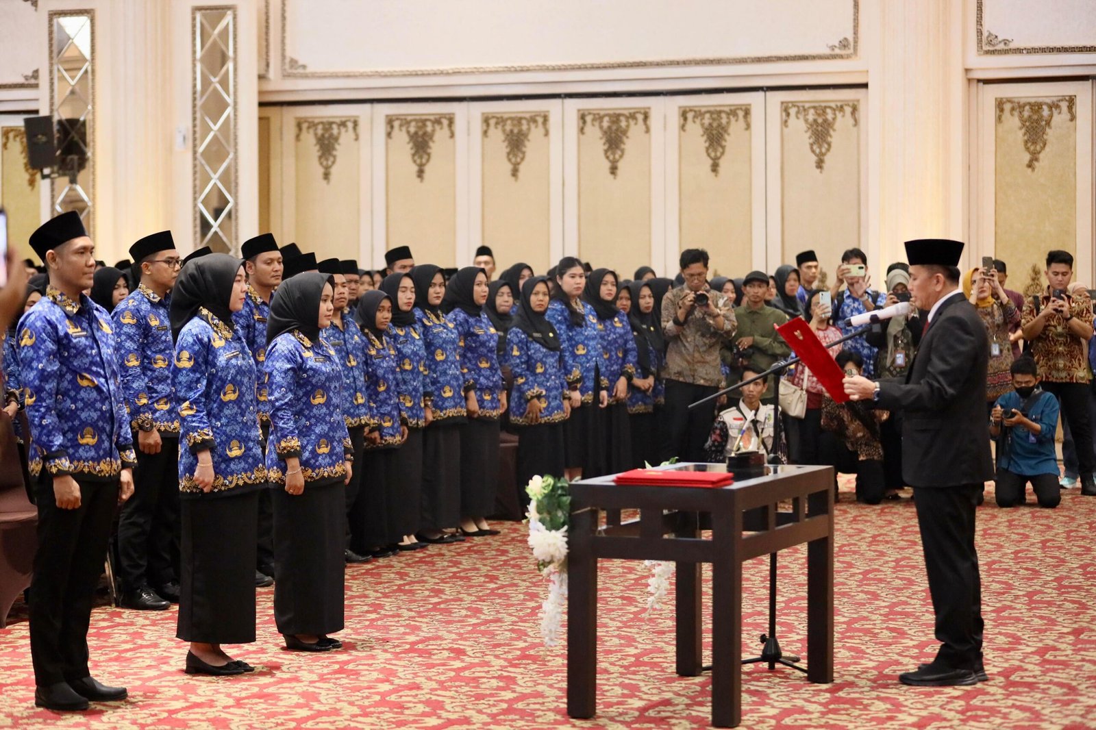 Resmikan 1.345 PPPK di Lingkungan Pemprov Sumsel, Pj Gubernur Agus Fatoni: Bekerjalah Optimal dan Jangan Biasa Saja