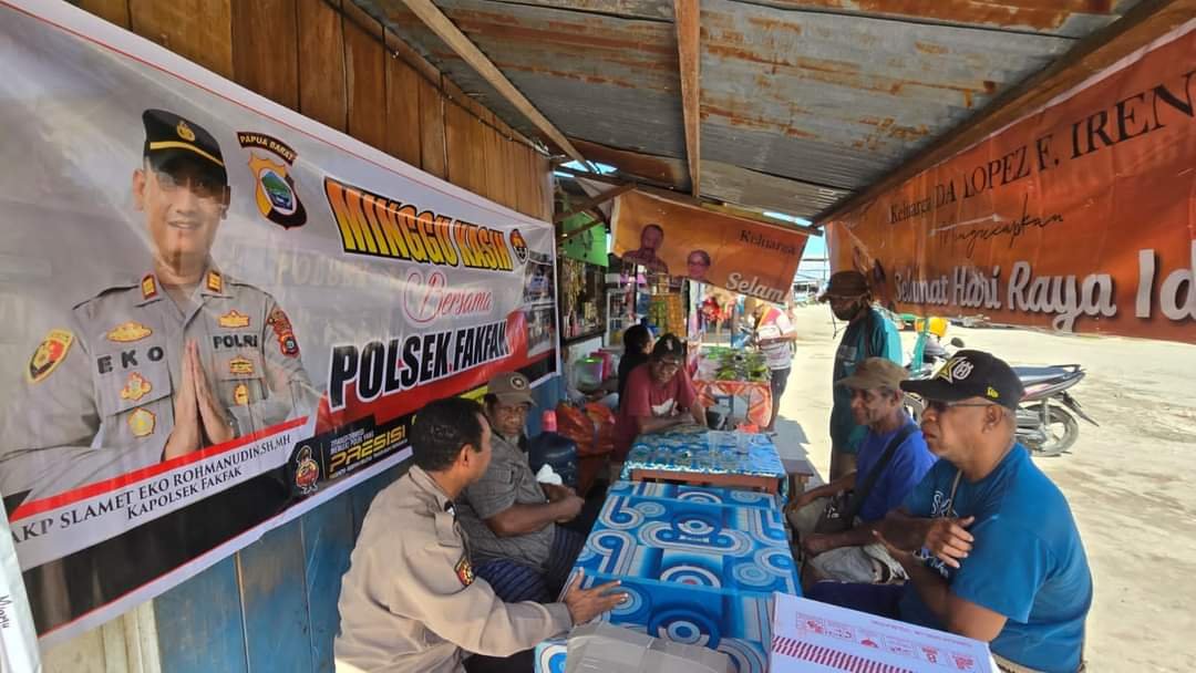 Gelar Minggu Kasih, Polsek Fakfak Serap Keluhan Warga