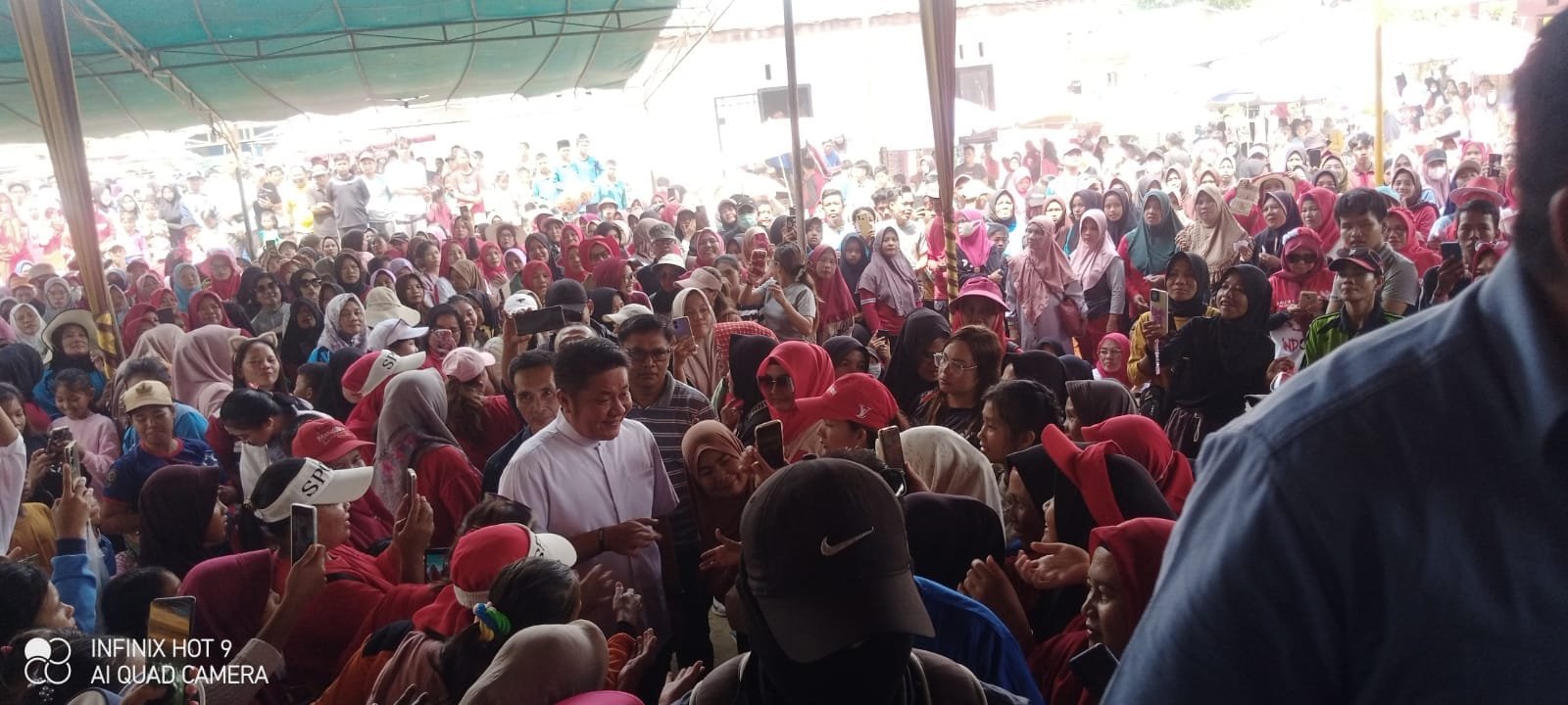 Senam Sehat Berhadiah Keluarga Zainal Abidin Ahmad di Hadiri Calon Gubernur Sumsel