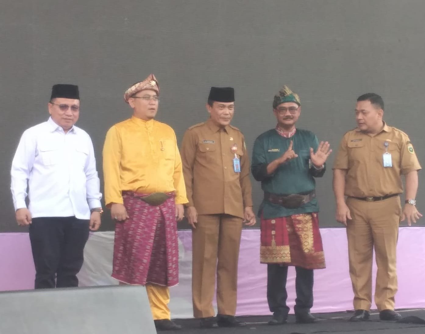 Tumbuhkan Kreativitas Siswa, SMAN 6 Gelar Acara Spectarion