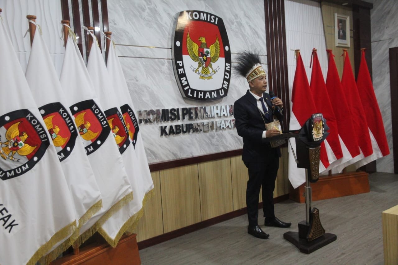Hendra J.C.Talla: KPU Fakfak Buka Pendaftaran Bacakada 2024 Bernuansa Kekeluargaan