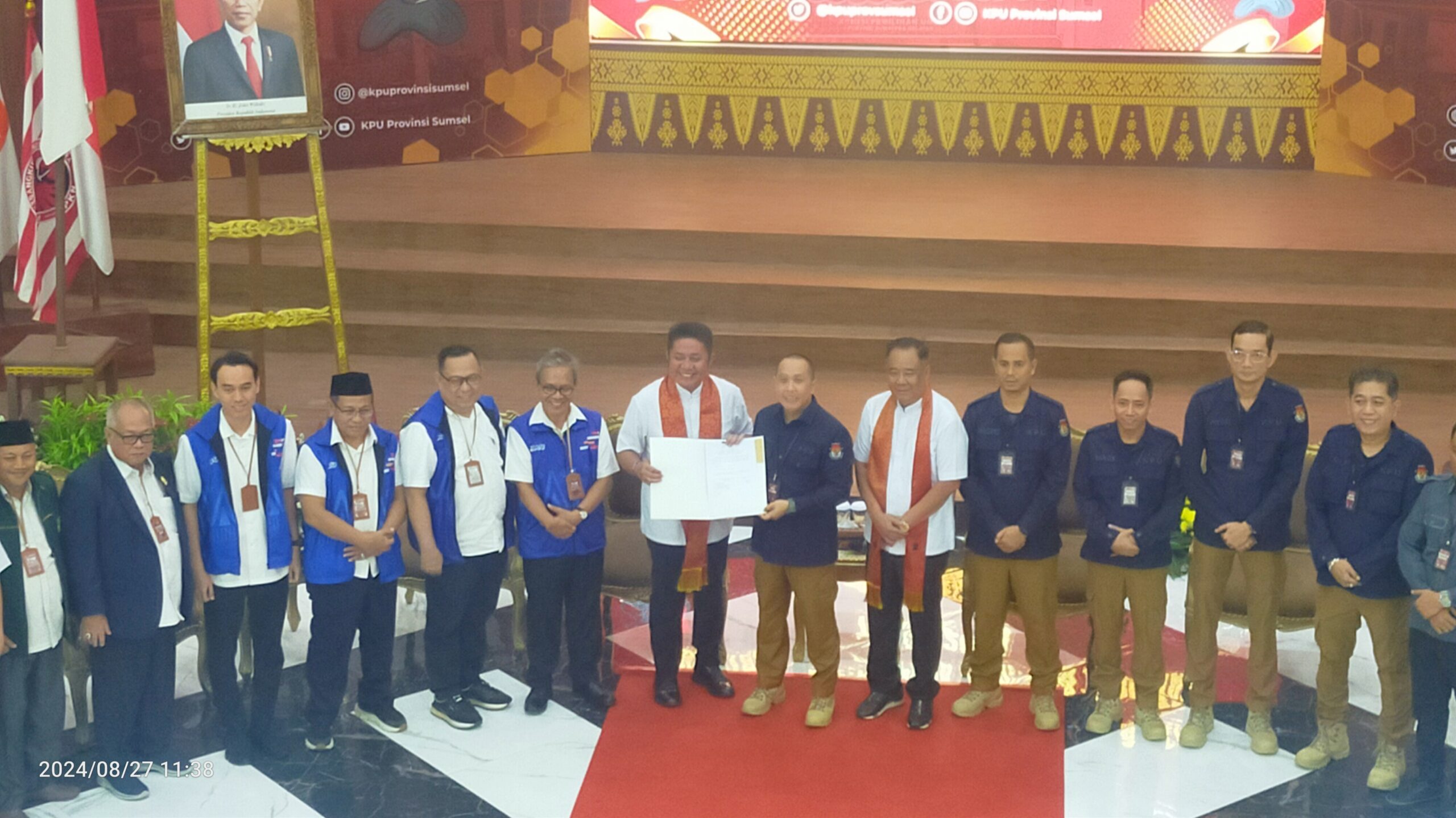 Herman Deru-Cik Ujang Calon Gubernur Pertama yang Mendaftar ke KPU Sumsel