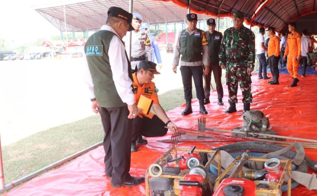 Pemkab Pali Gelar Pasukan dan Peralatan Penaggulangan Karhutla