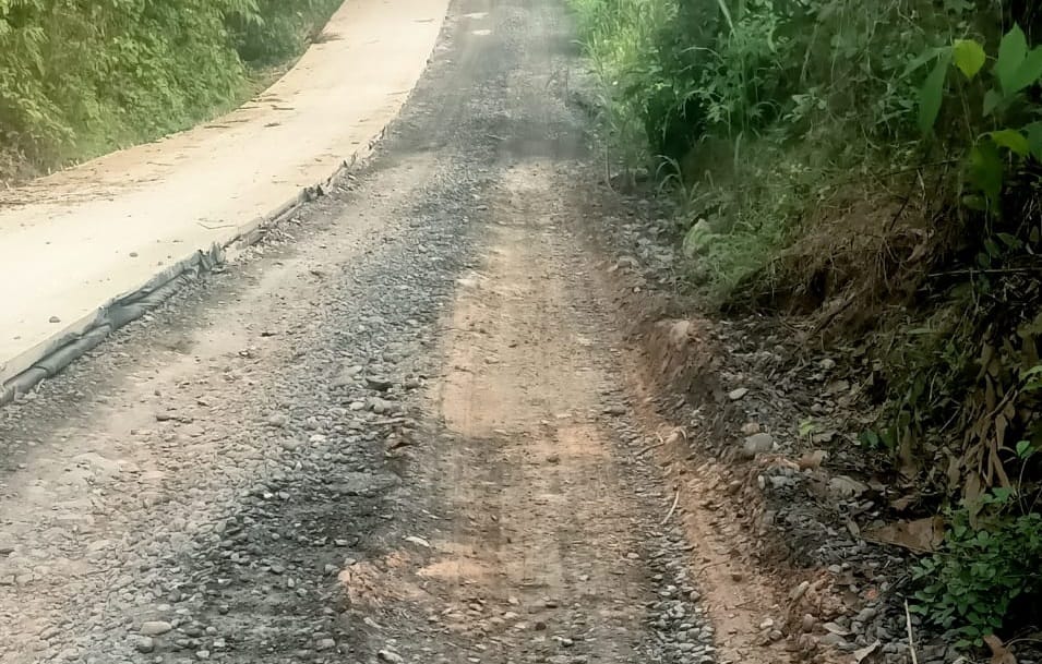 Pemborong Tanggapi Isu Proyek Jalan Air Limau yang Retak dan Berdebu