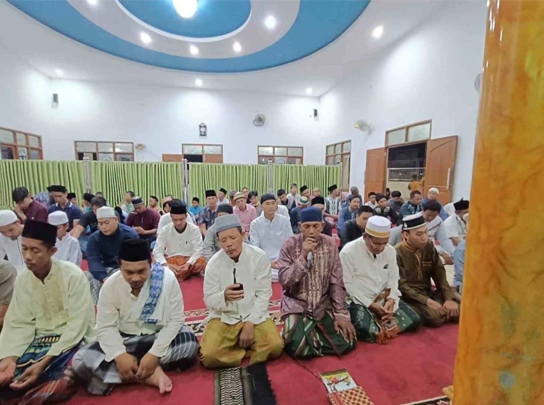 Jamaah Masjid Al-Huda Kampung Sukosari Khusyuk Sambut Malam Nisfu Sya’ban