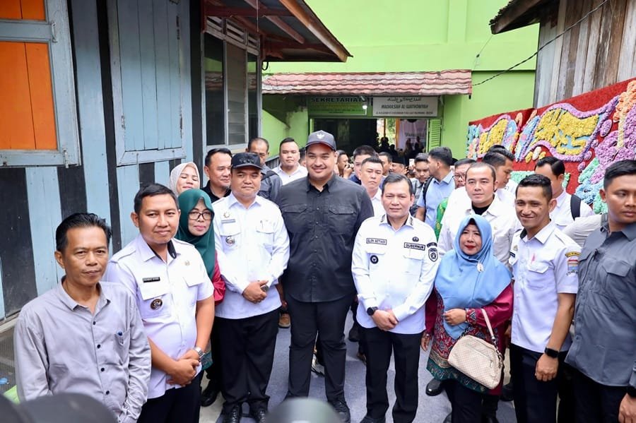 Menpora RI dan Pj Gubernur Sumsel Resmikan Renovasi Madrasah Ibtidaiyah Al Wathoniyah