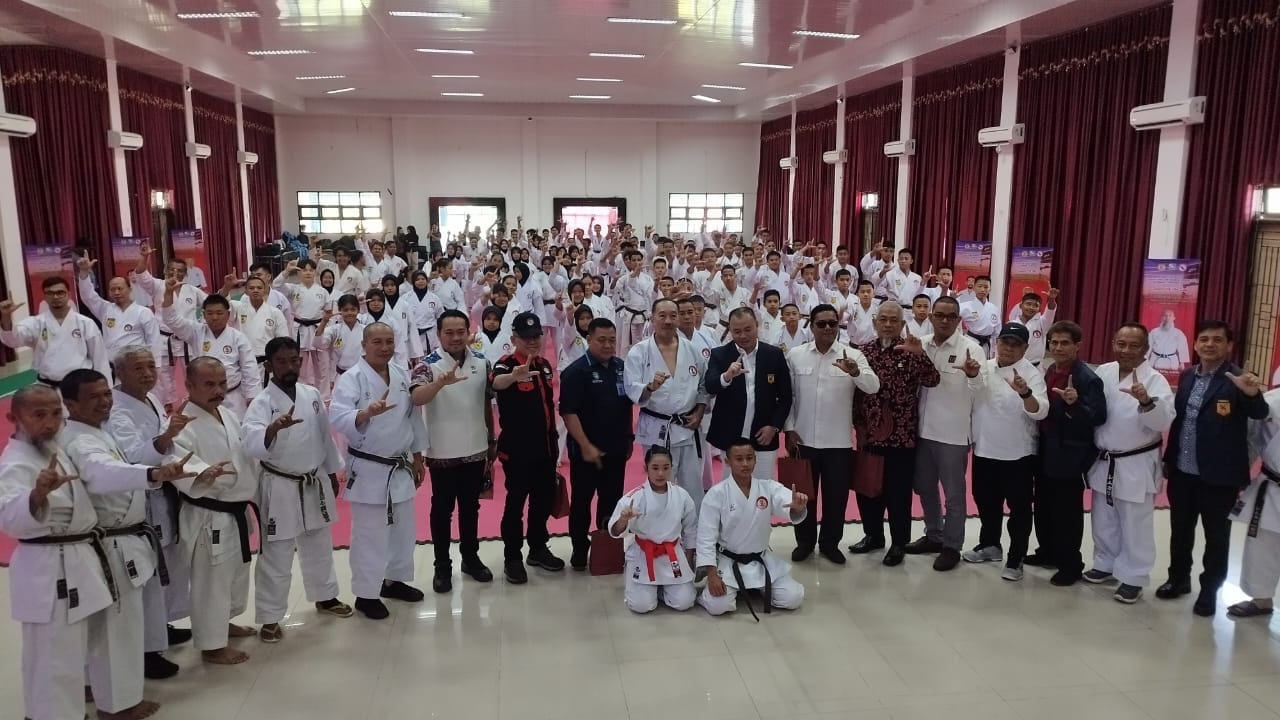 134 Karateka Ikuti Ujian Sabuk Hitam Nasional Lemkari di Palembang