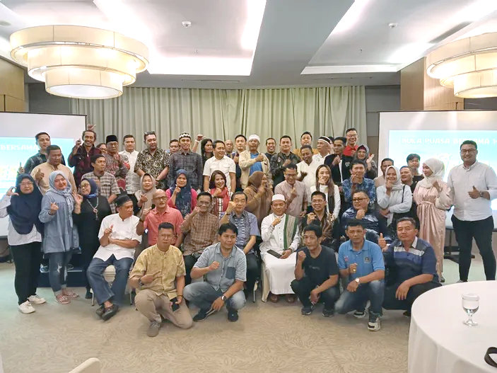 Fiesta dan Insan Pers Palembang Bersatu, Buka Puasa Bersama Penuh Kehangatan