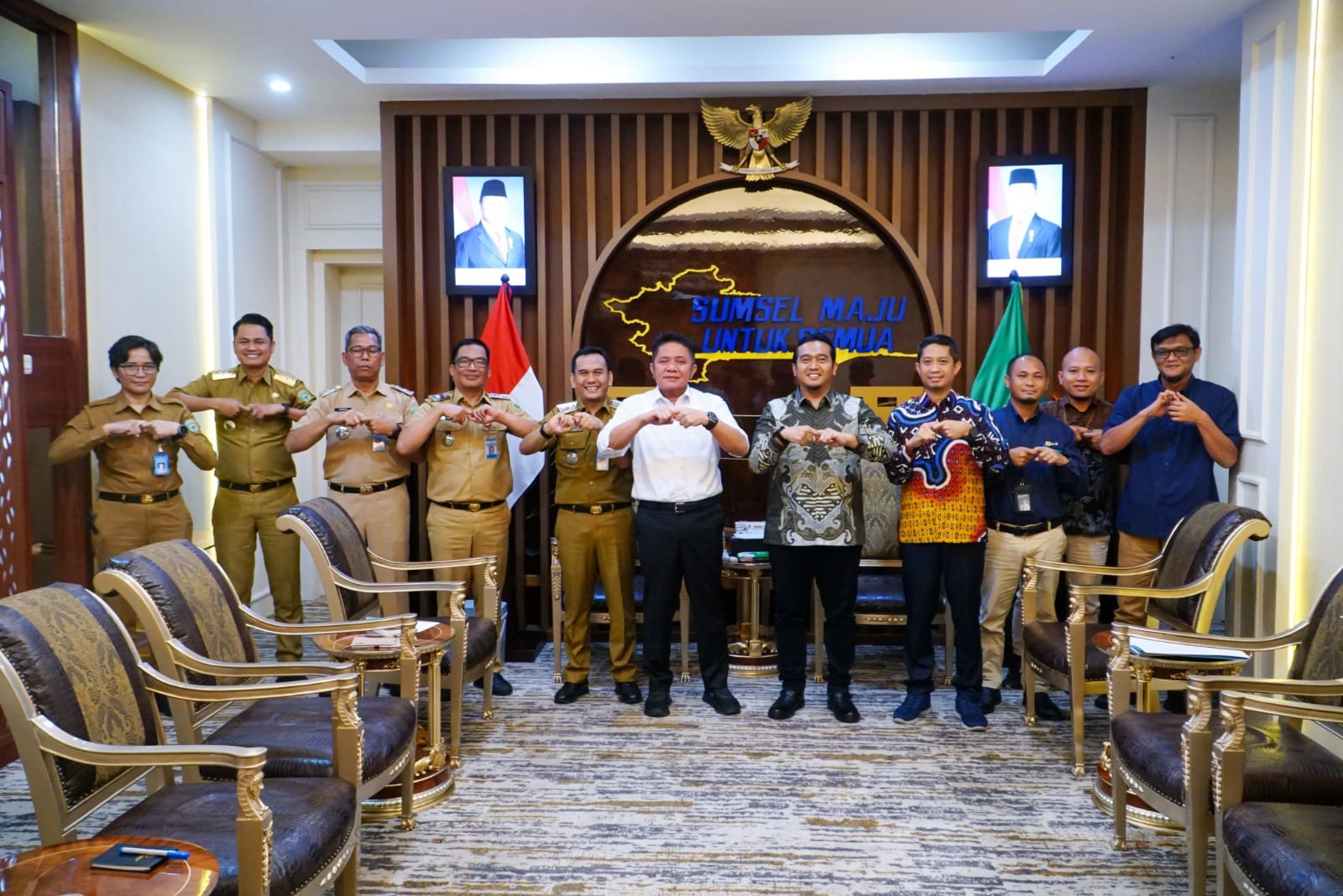 Adhi Herlambang & Gubernur Sumsel Bersinergi, Wujudkan 100% Desa Berlistrik!