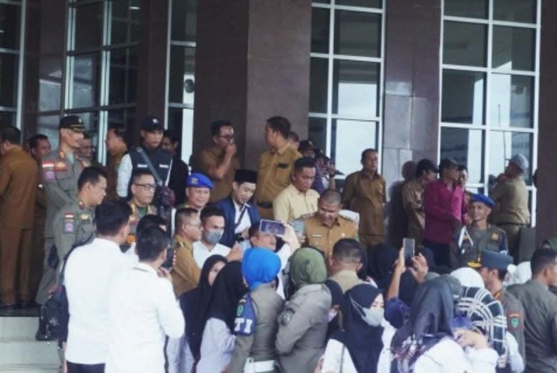 PHL Demo Damai, Wako Arlan: “Cak Akan Perjuangkan ke Pemerintah Pusat”