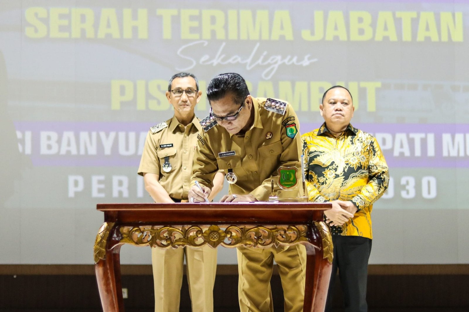 Comeback dari Akmil, Wali Kota Arlan Langsung Gas Rapat Koordinasi