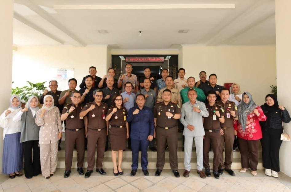 Ketua DPRD Prabumulih Sambut Silahturahmi Kajari Prabumulih di Kantor DPRD