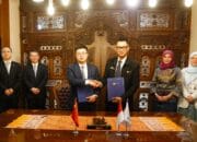 PLN dan CEXIM Perkuat Aliansi Hijau, Teken MoU Rp2.700 Triliun untuk Masa Depan Energi Bersih Indonesia
