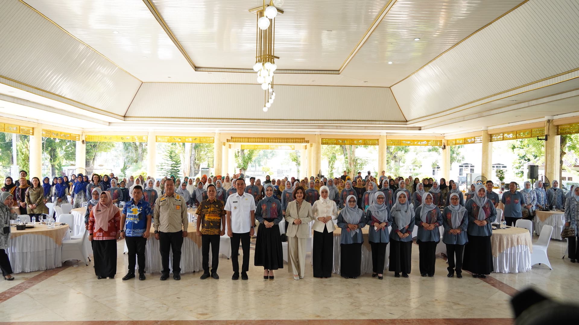 TP PKK OKI Tingkatkan Kapasitas Anggota Lewat Pelatihan Public Speaking dan Tata Busana
