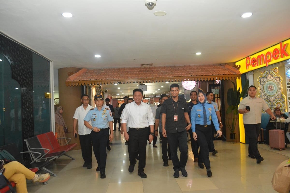 Gubernur Sumsel Tinjau Persiapan Bandara SMB II Palembang Layani Penerbangan Internasional