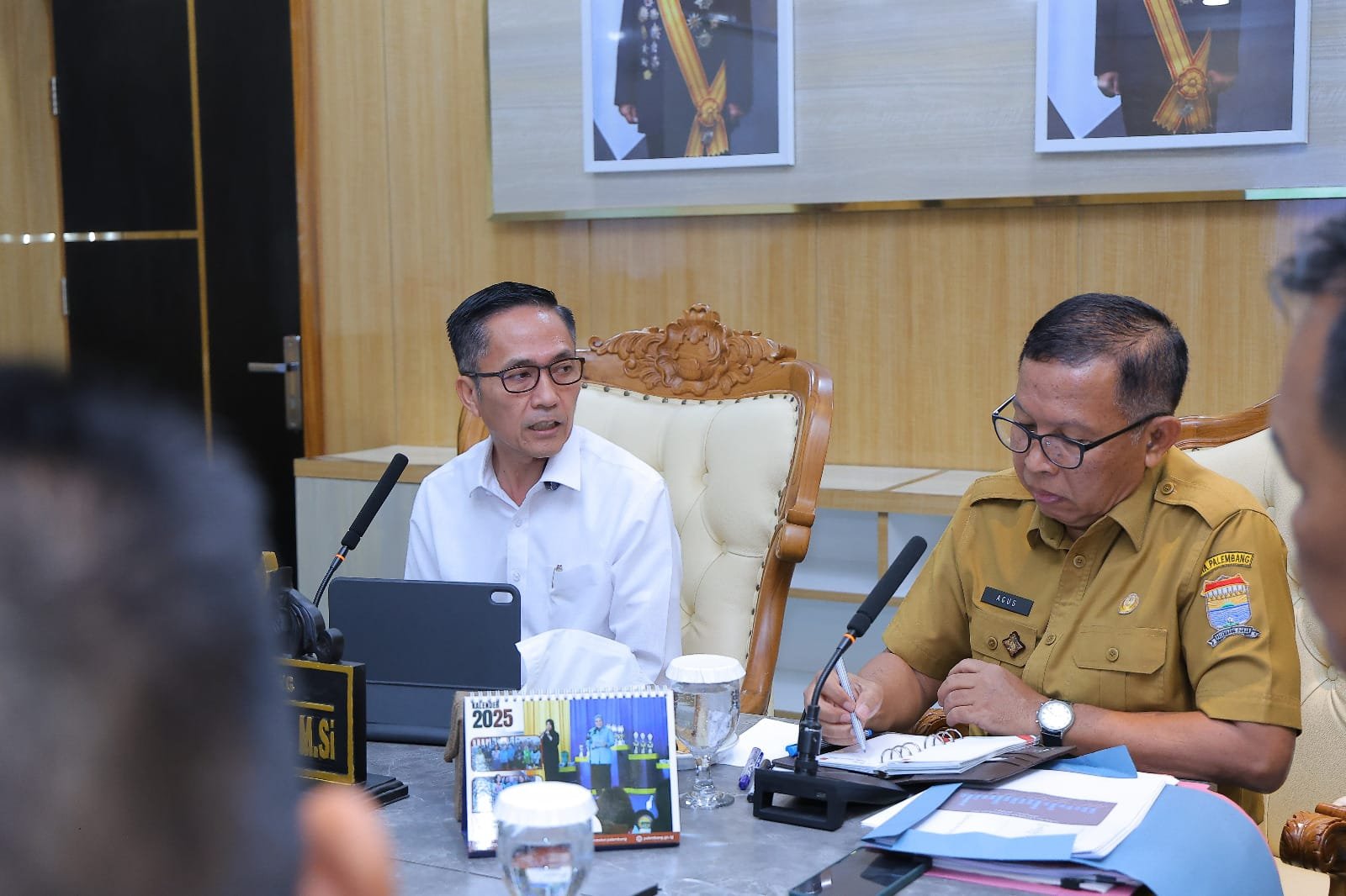 Ratu Dewa Tindak Lanjuti Masalah Parkir Liar dan Perbaiki Lampu Jalan di Palembang