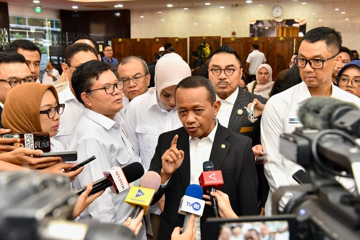 PLN Gaspol Laksanakan RUPTL 2025-2034! Rp2.967 T Investasi, 1,7 Juta Lapangan Kerja Dibuka