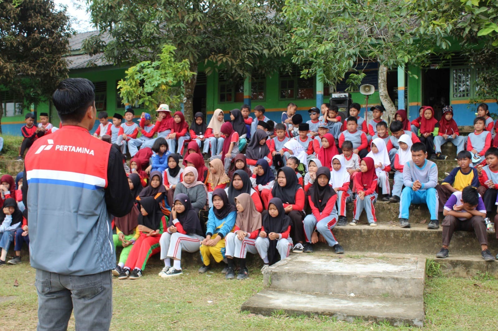 Pertamina Tanam Benih Perubahan, 500 Siswa Dilatih Jadi Pahlawan Lingkungan!