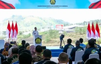 Cahaya di Ujung Negeri, 5.383 Rumah Kini Terang Berkat 47 PLTS Baru