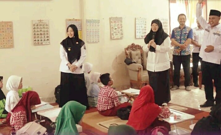 Wakil Wali Kota Pagar Alam Tinjau Lomba Menggambar dan Mewarnai Tingkat SD/MI