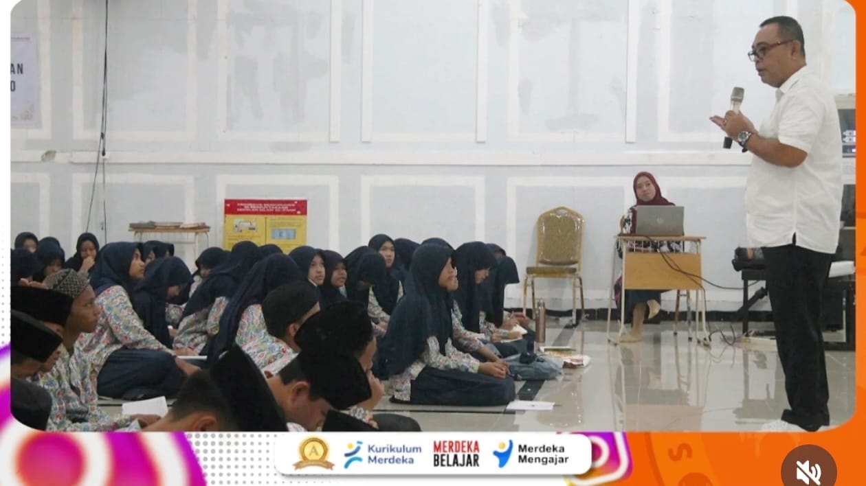 PWI Banyuasin dan Sekolah Plus Al Fahd Gelar Seminar Seru Soal Etika Bermedsos