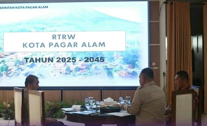 Wali Kota Pagar Alam Pimpin Rapat Revisi RTRW Tahun 2025–2045