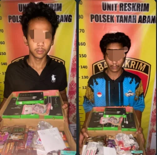 Ungkap Kasus Curat di Tanah Abang, Dua Pemuda Dicokok Polisi Bersama Puluhan Barang Bukti
