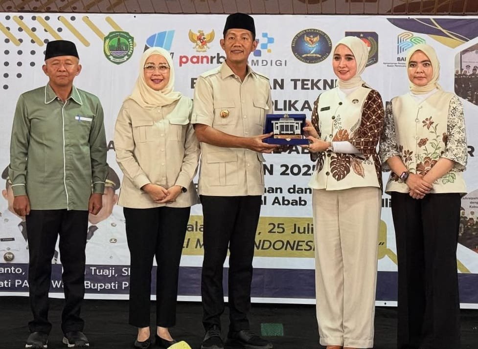 PALI Terapkan Aplikasi SRIKANDI di Desa, Kelurahan, dan Sekolah untuk Tingkatkan Efisiensi Arsip