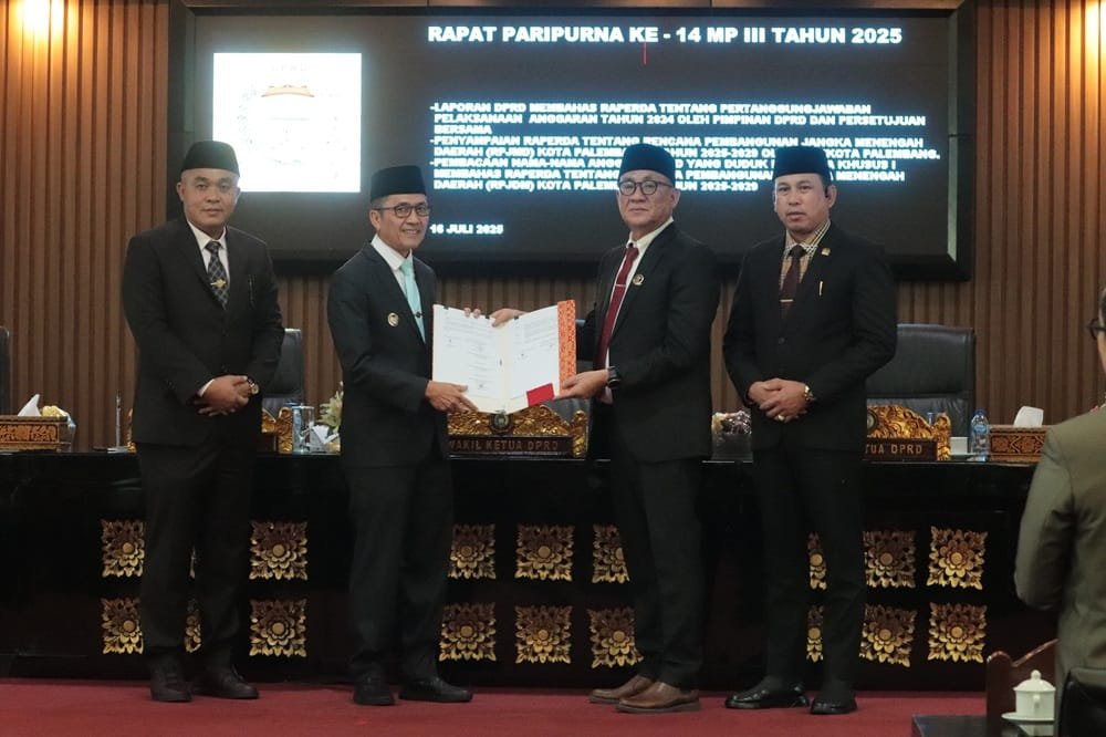 DPRD Palembang Setujui Raperda Pertanggungjawaban APBD 2024, Wali Kota Ratu Dewa Apresiasi Sinergi Eksekutif-Legislatif